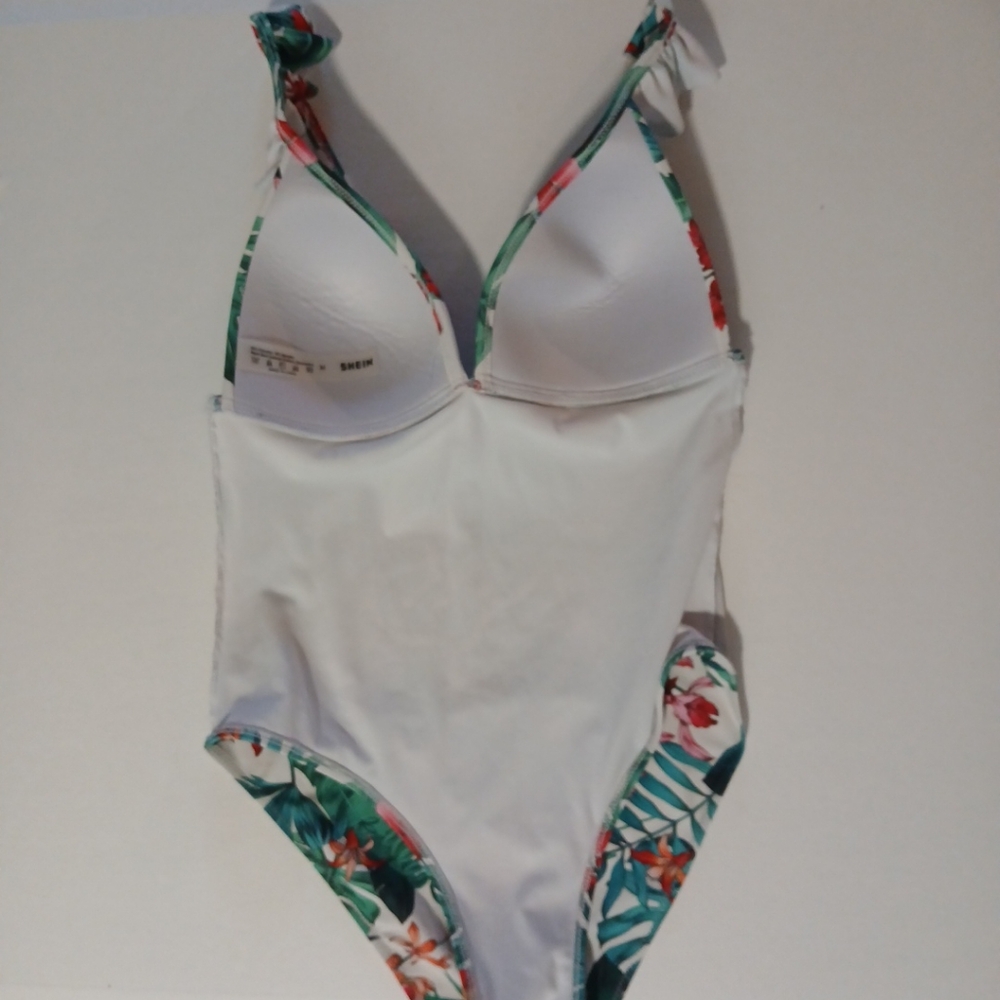 Shein Swimsuits For Women Floral  Rufled  One Piece Size M - Picture 6 of 10